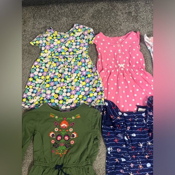 Girls/Youth/toddler 11 piece Summer Dress & Romper Lot 12 to 24 months - Picture 5 of 7